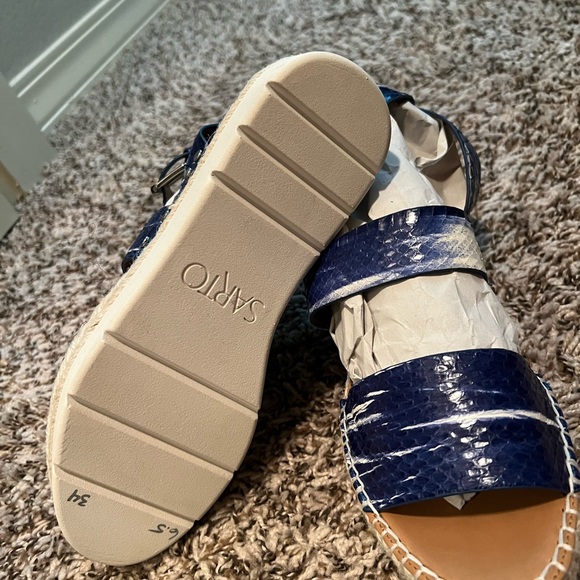 Sarto color blue size 6.5 leather - Picture 11 of 11